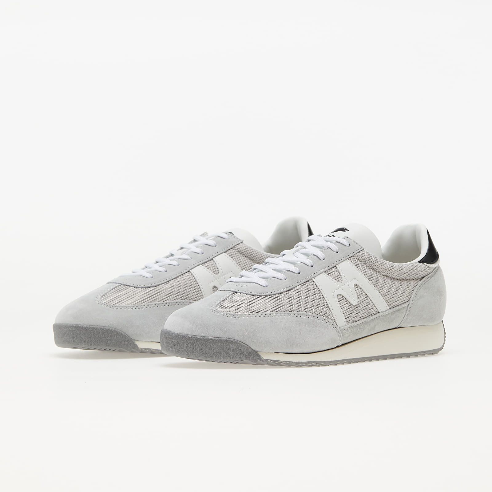 Herren Sneaker und Schuhe Karhu Mestari Dawn Blue/ Bright White