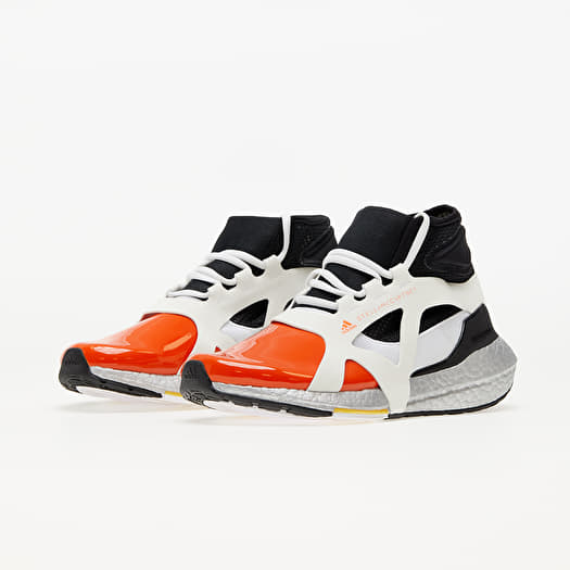 adidas x Stella McCartney UltraBOOST 21