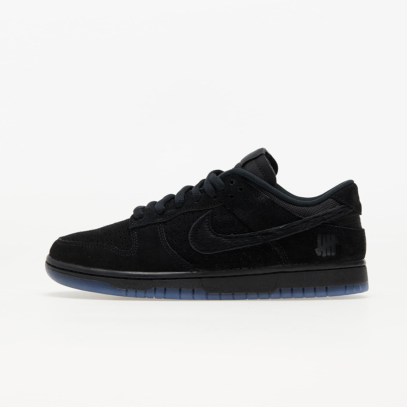 Nike undefeated black top
