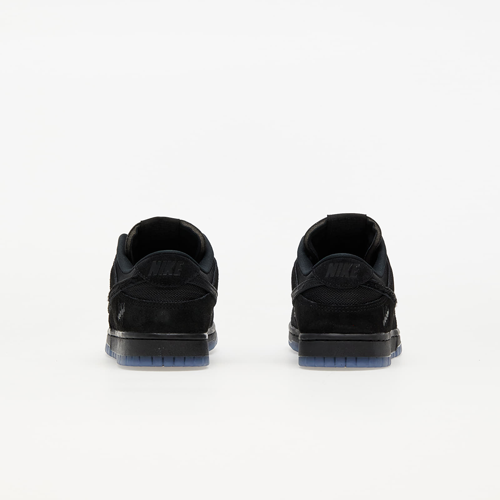 Scarpe uomo Nike x Undefeated Dunk Low SP "Dunk vs AF1" Black/ Black