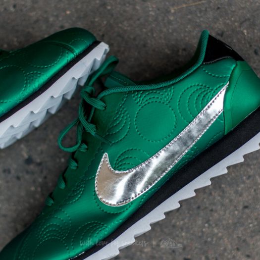 Chaussures et baskets femme Nike W Cortez Ultra LOTC QS Mystic Green Black Footshop
