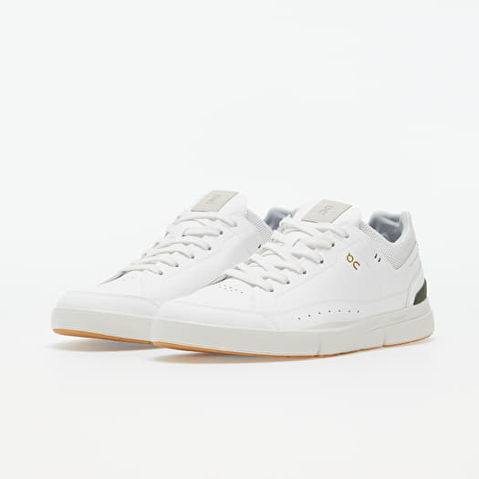 On M The Roger Centre Court White/ Jungle | Footshop