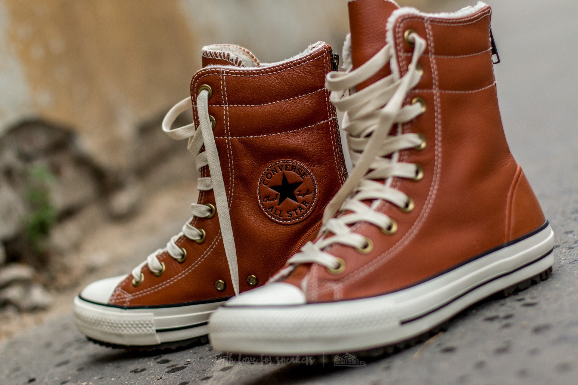 Converse fur boots clearance