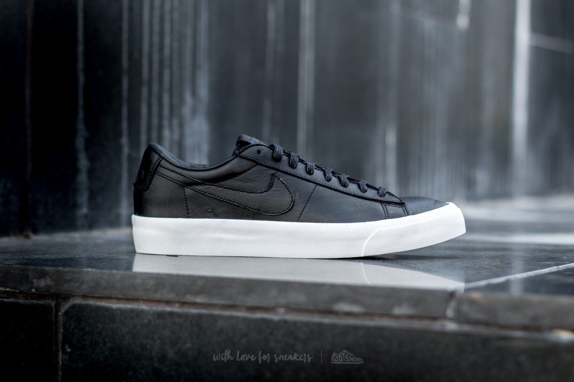 Men s shoes Nike Blazer Studio QS Black Black White Footshop