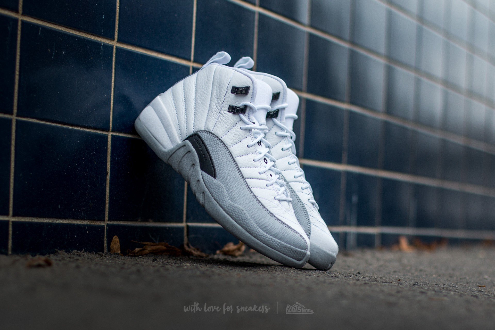 Jordan 12 on sale oreo
