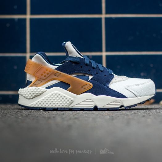 Air huarache run mid mens pink hot sale