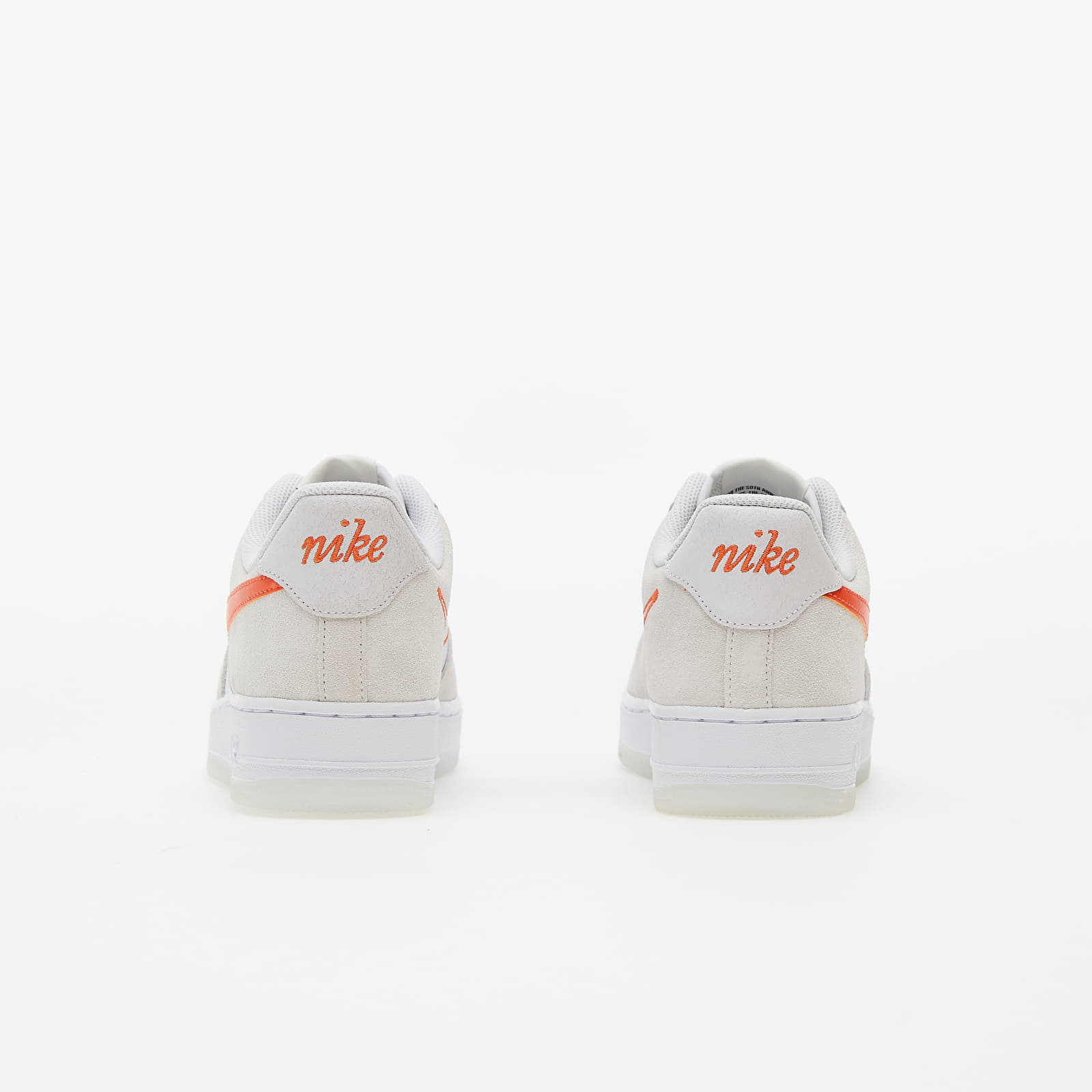 Scarpe donna Nike Air Force 1 '07 SE White/ Orange-Summit White-Sail