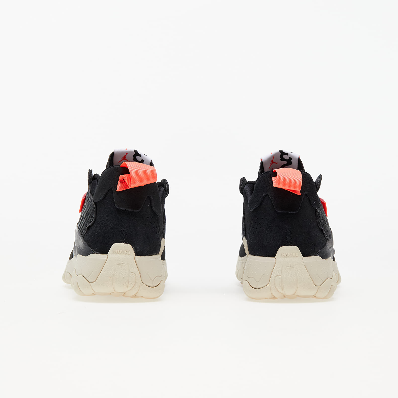 Încălțăminte și sneakerși pentru femei Jordan W Delta 2 Black/ Infrared 23-Off Noir-Oatmeal
