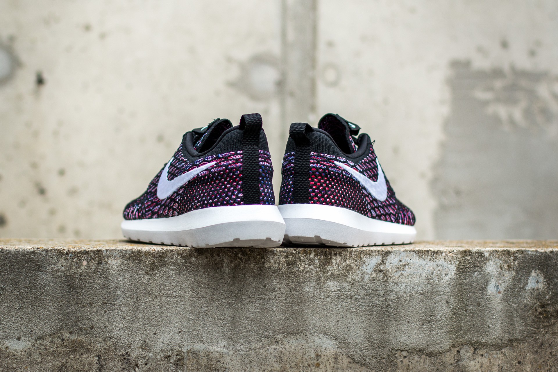 Men's shoes Nike Roshe NM Flyknit Black/ White-University Red-Deep Royal Blue