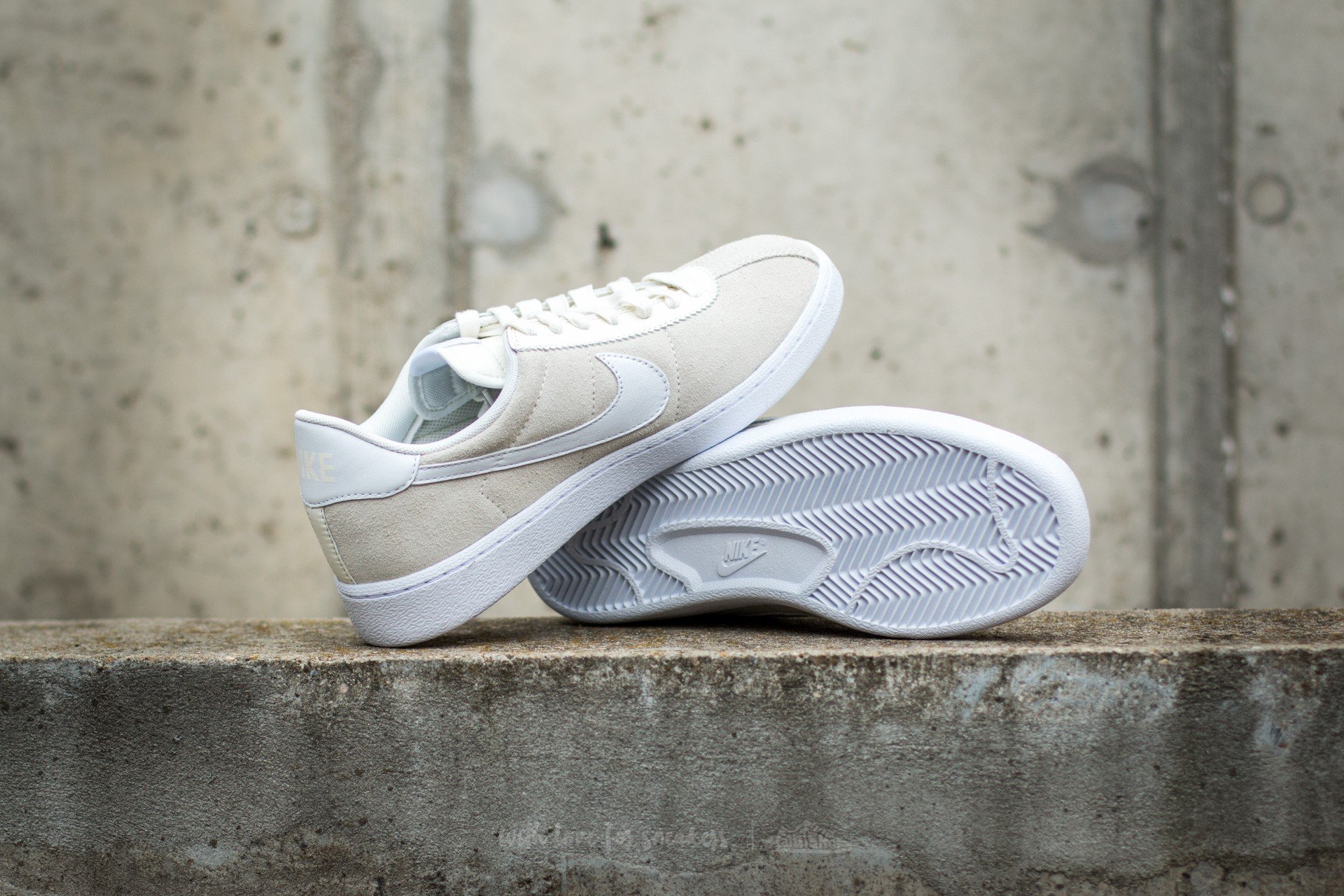 Miesten kengät Nike Bruin Sail/ White-White