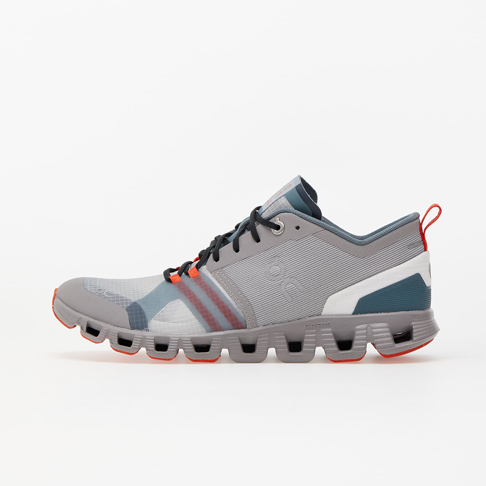 Naisten kengät On W Cloud X Shift Alloy/ Red