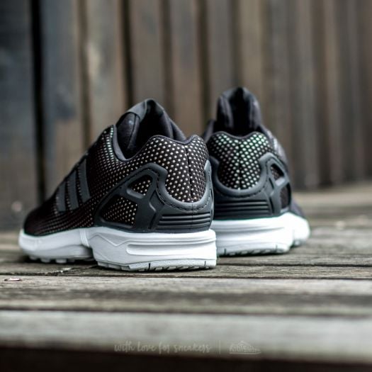 ブランド品専門の adidas W Flux ZX ジャケット・アウター