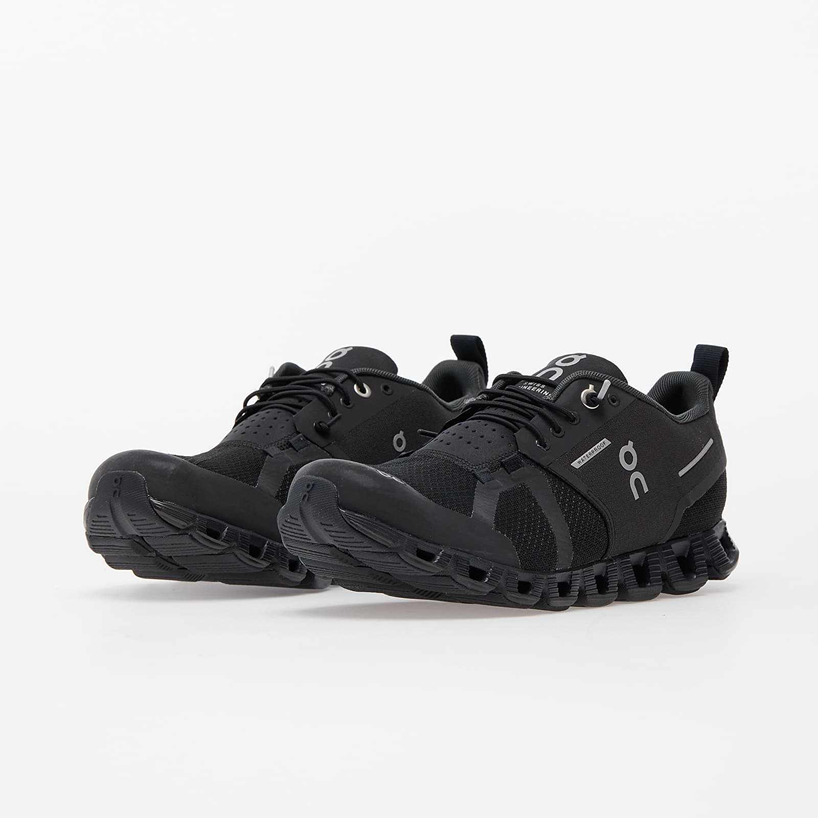 Naisten kengät On W Cloud Waterproof Black/ Lunar