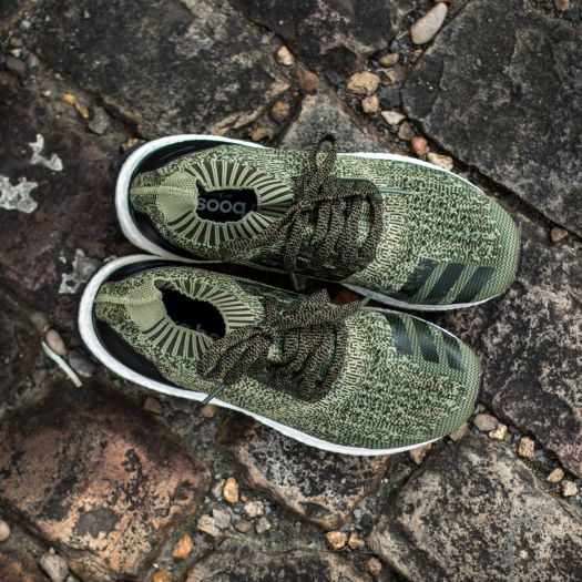 Ultra boost outlet uncaged shoes green