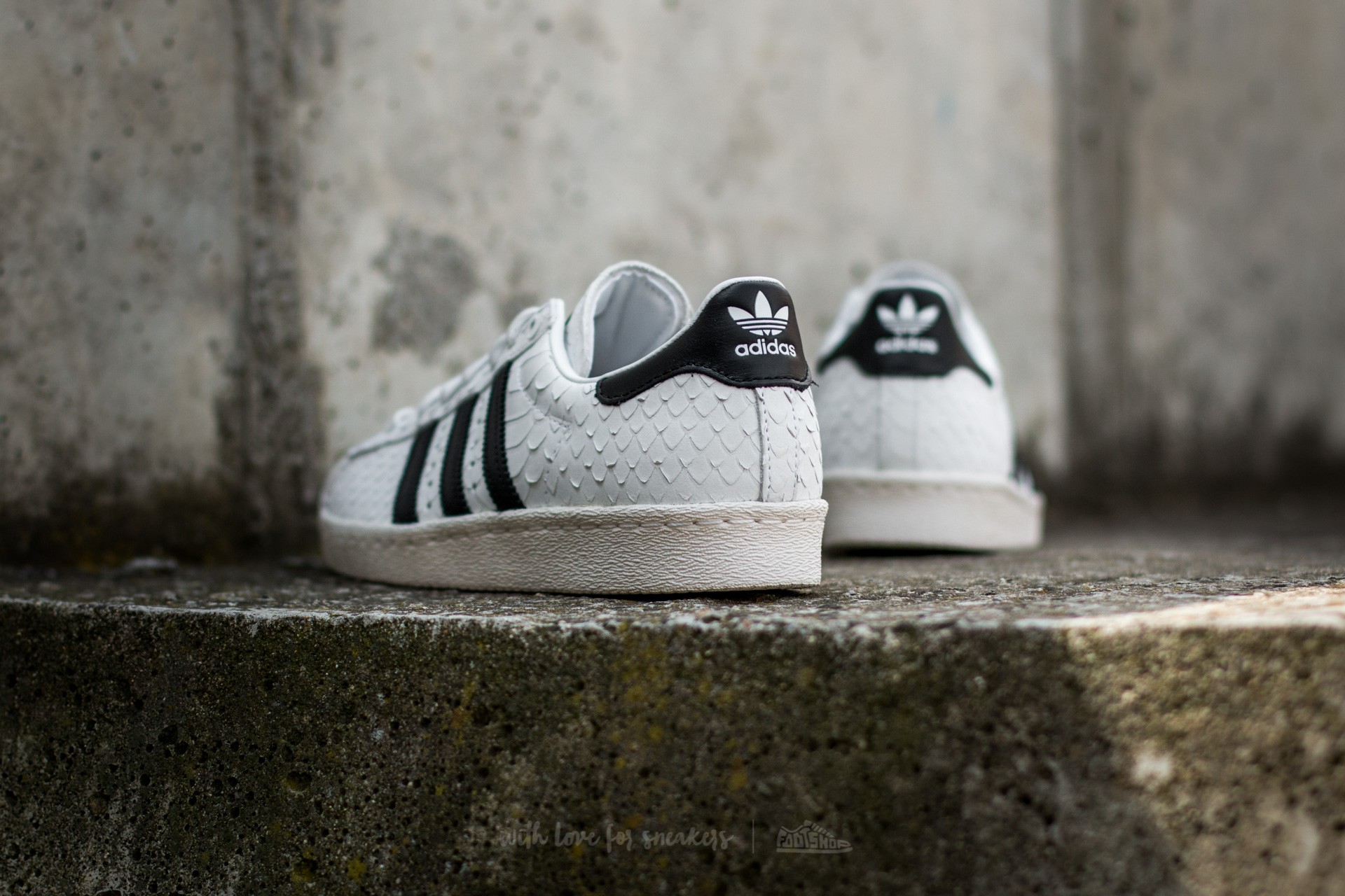 adidas gazelle silver green womens Adidas Originals