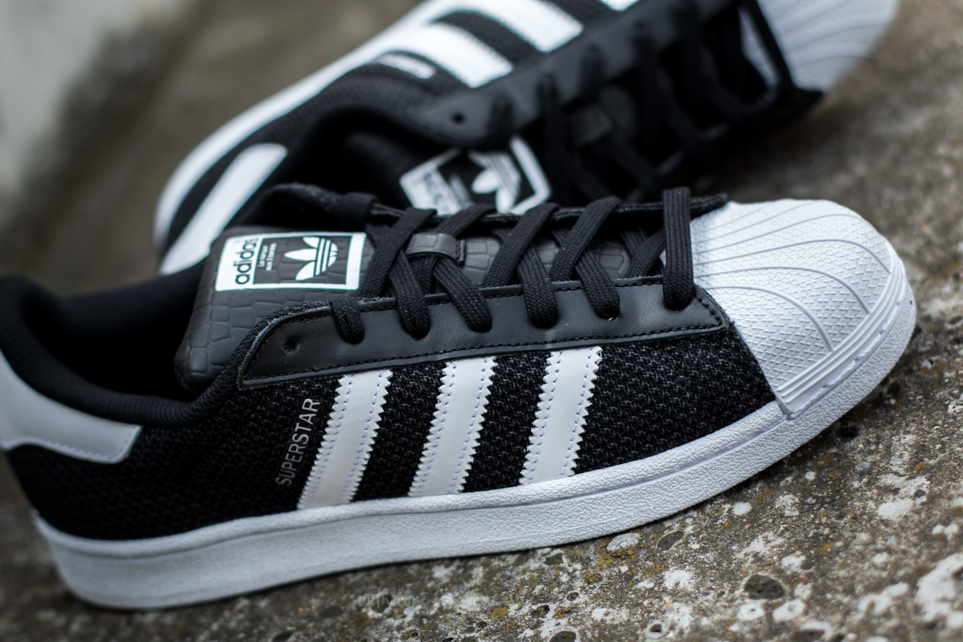 Scarpe uomo adidas Superstar Core Black Ftw White Ftw White Footshop