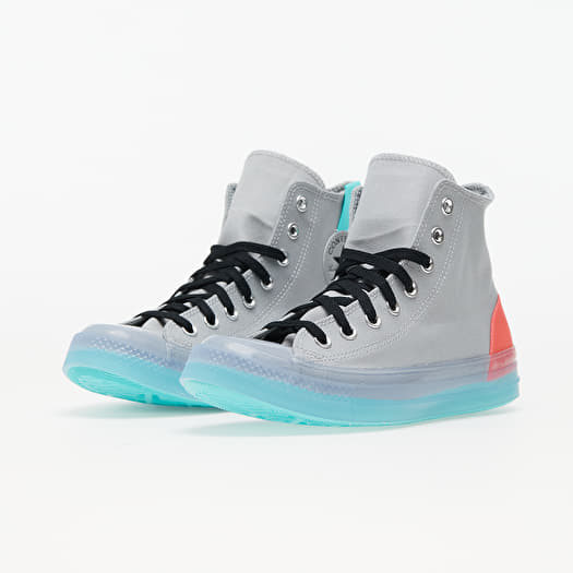 Gamer 2025 converse shoes