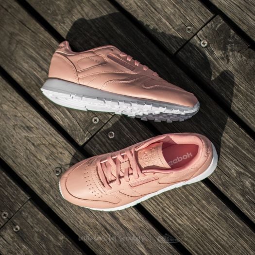 Reebok classic leather nt rose hotsell