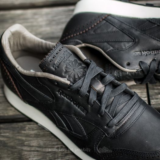 Reebok deals classic lux