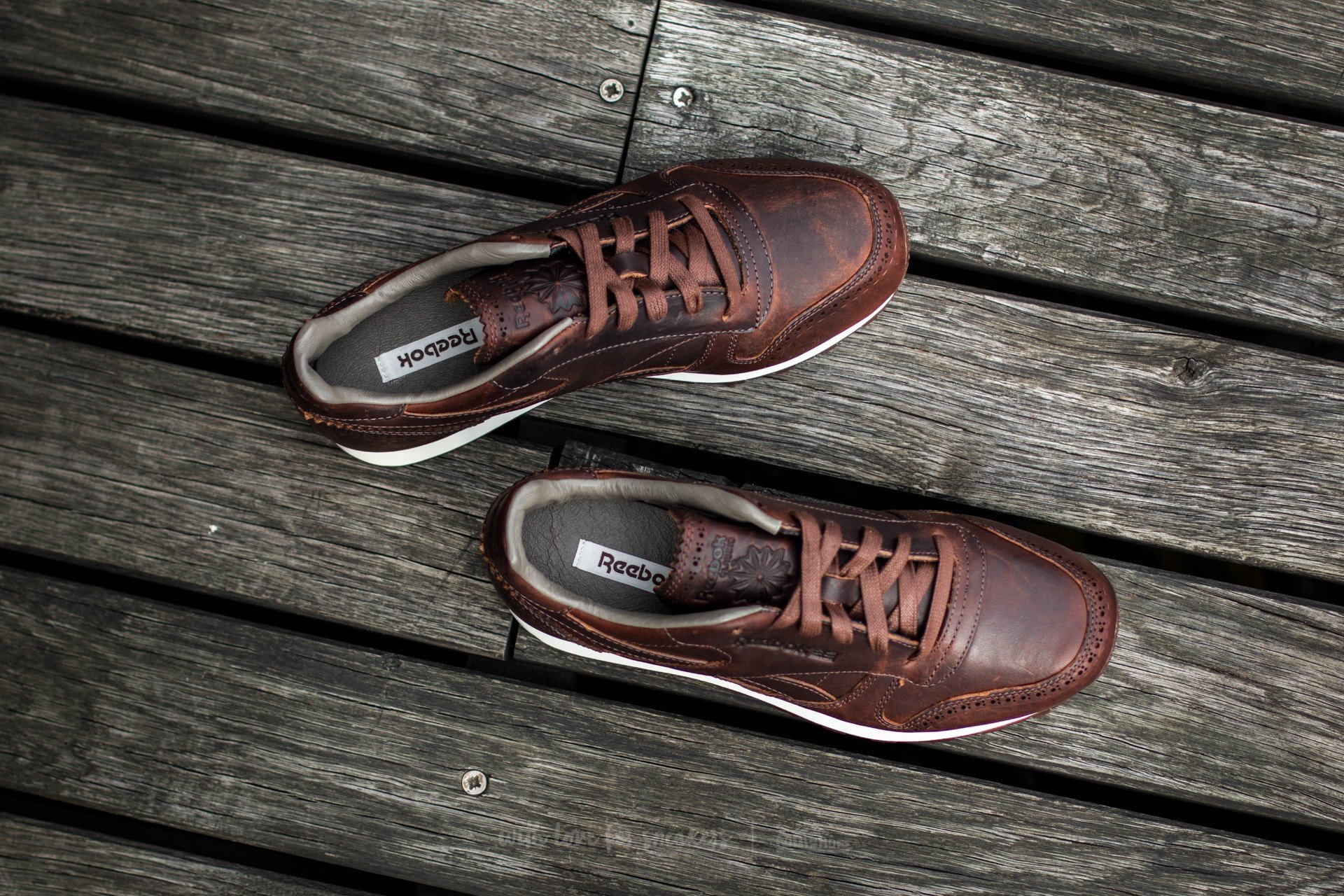 Chaussure de top ville reebok