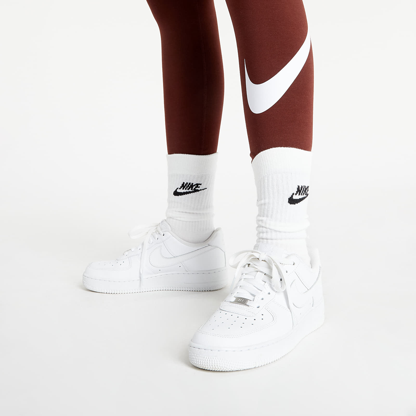 Bukser Nike Sportswear W NSW EssentialGx Mr Leggings Swsh Brown