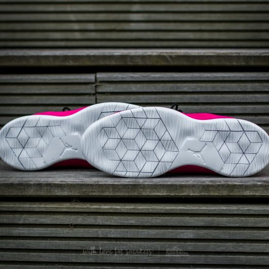 Women's shoes Air Jordan Deca Fly GG Black/ Black-Vivid Pink