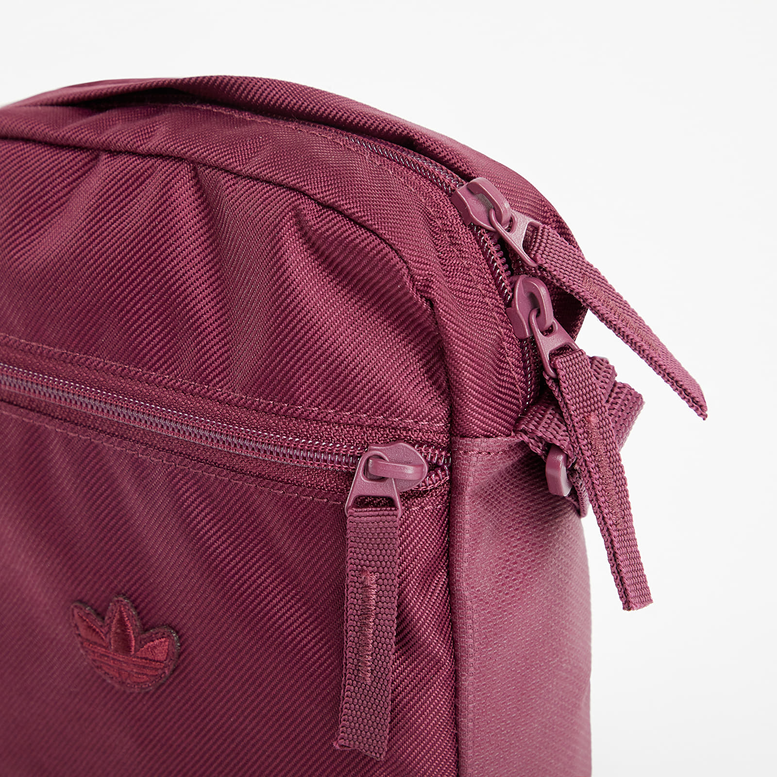 Crossbody-väskor adidas Fest Bag Con 3 Victory Crimson/ White