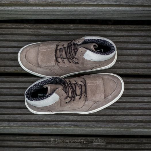 Hummus deals vans suede