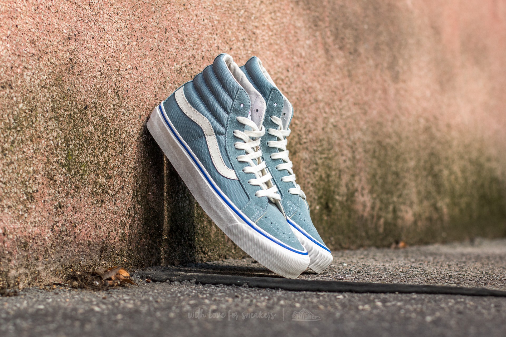 Blue suede hotsell high top vans