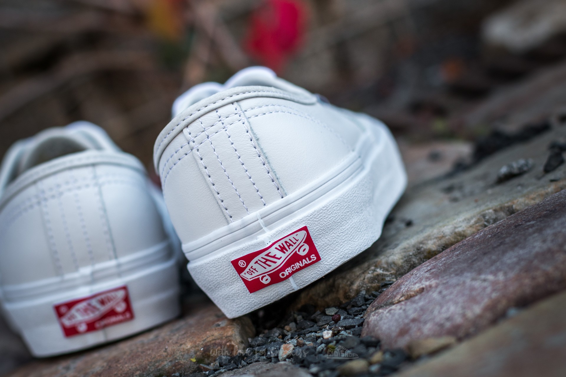 Vans og best sale authentic lx vlt