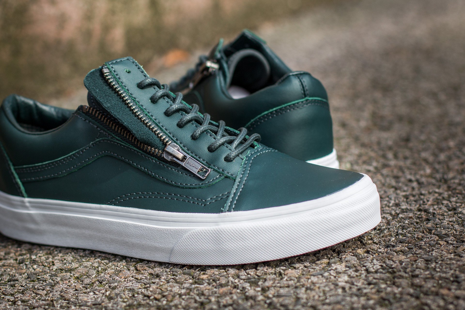 Women's shoes Vans Old Skool Zip Antique Silver Green Gables