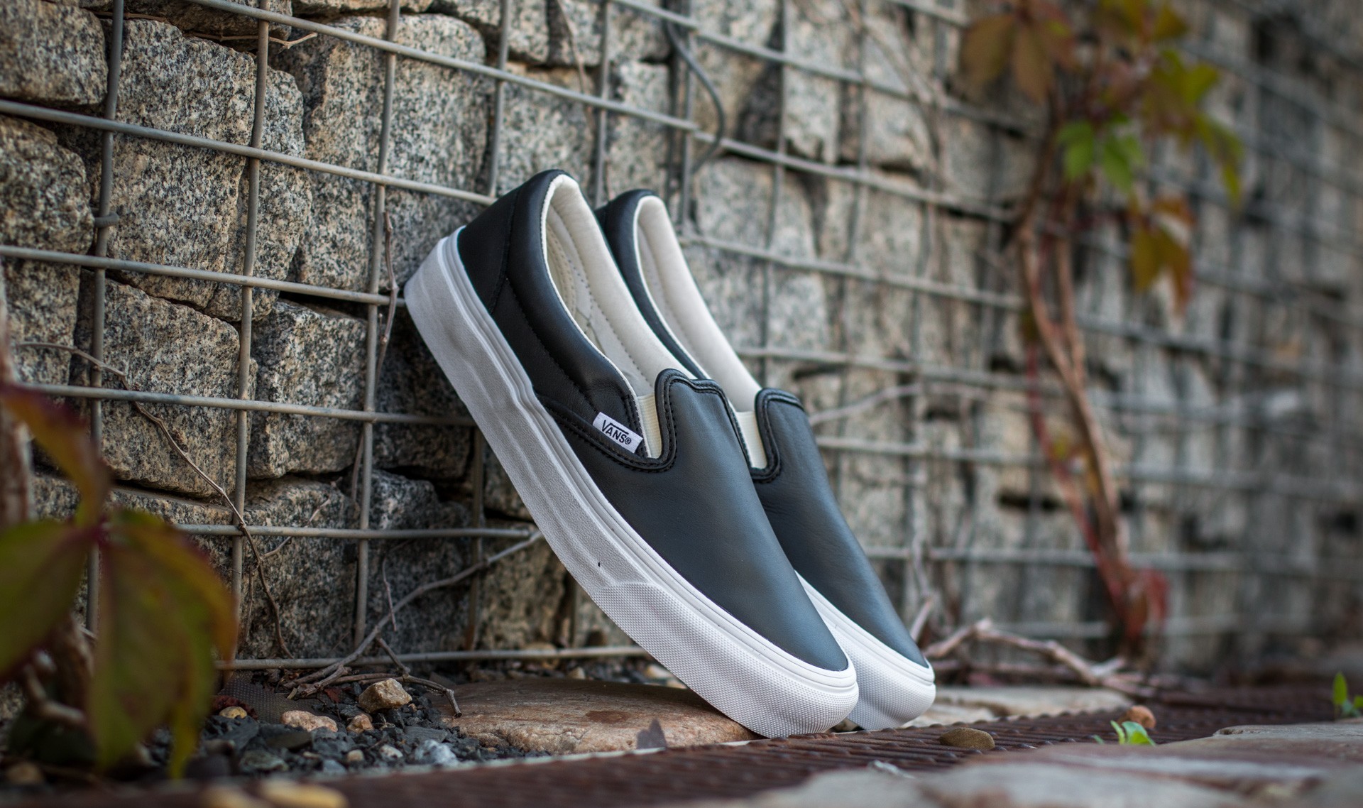 Sneakers Vans OG Classic Slip-On VLT Black