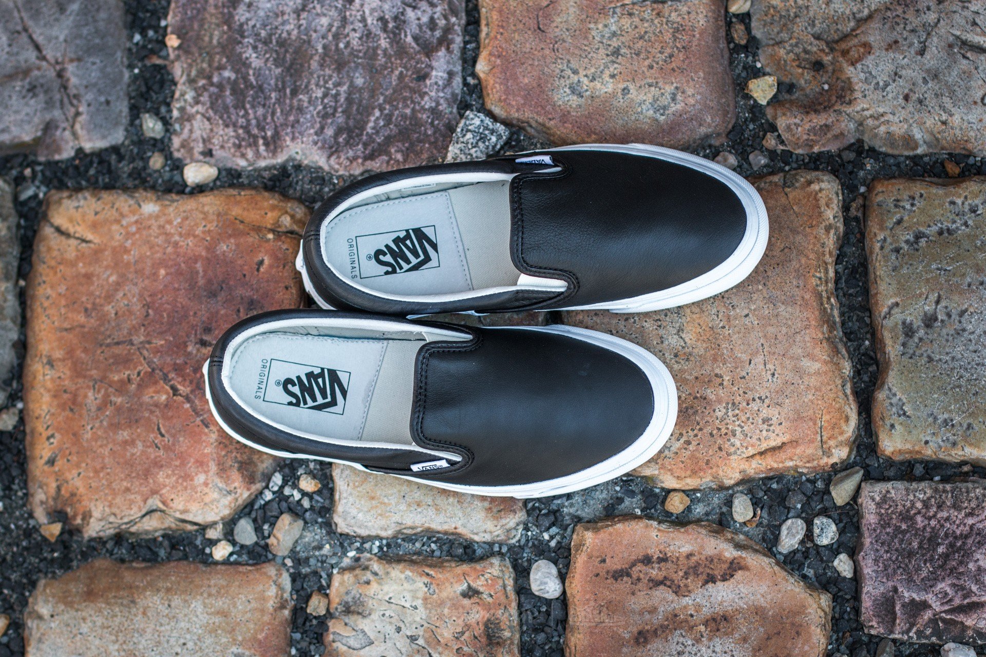 Zapatillas Hombre Vans OG Classic Slip-On VLT Black