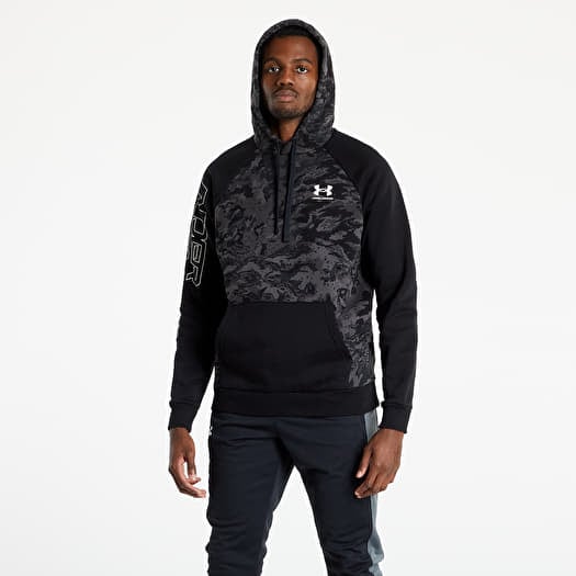Under armour shop black camo hoodie