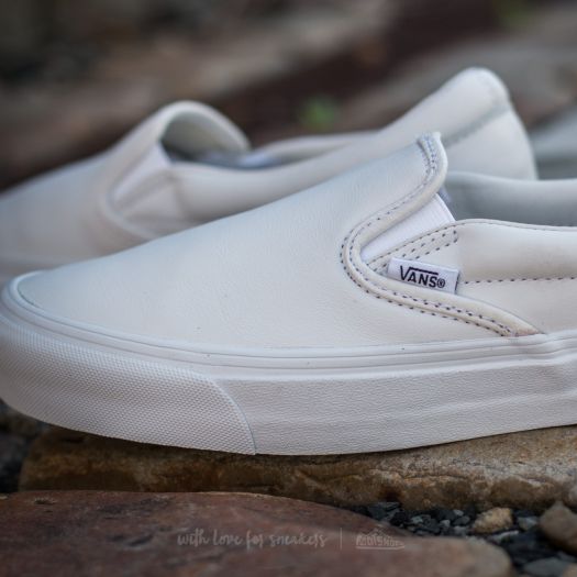 Vans slip on og white clearance