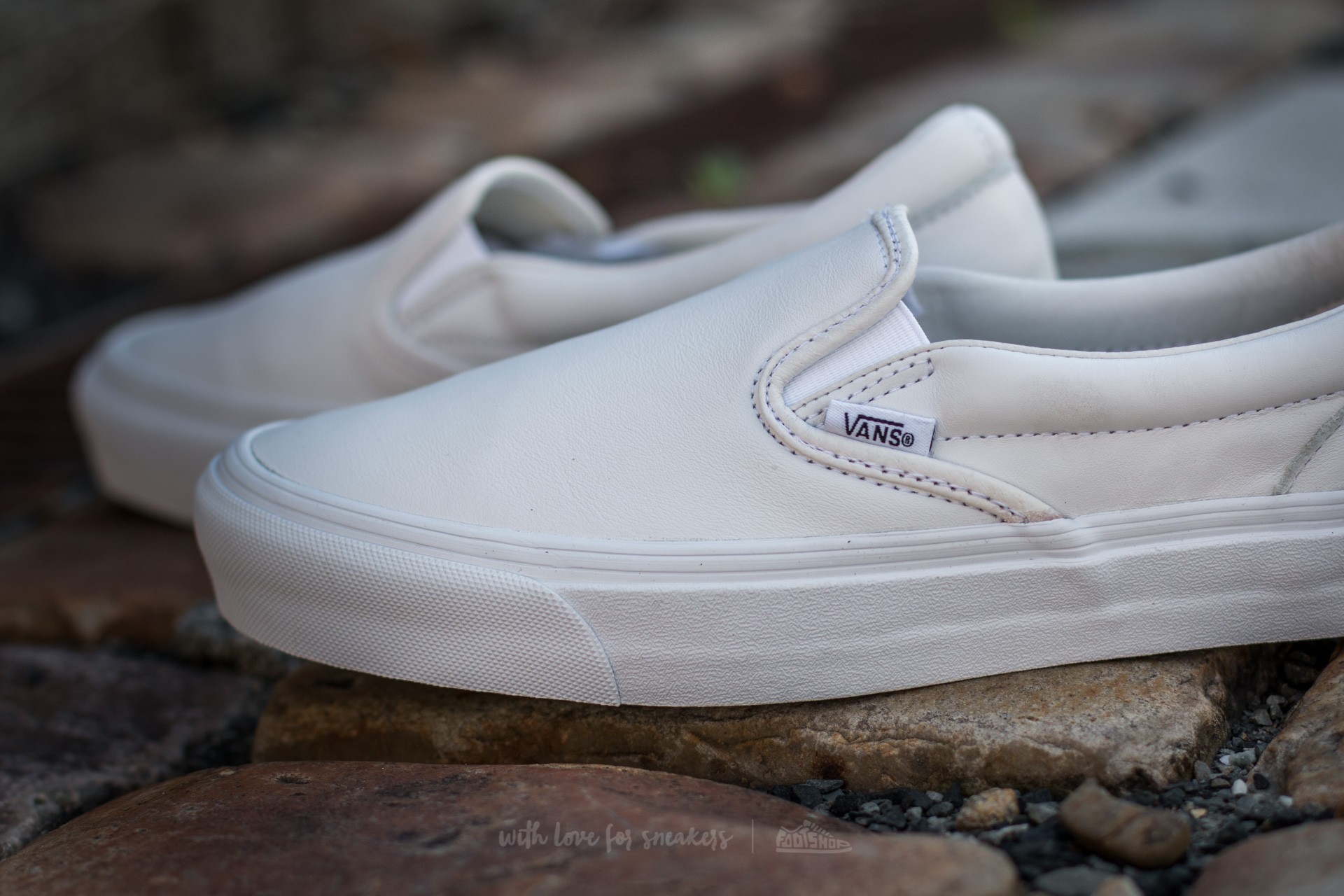 Vans og slip on white discount