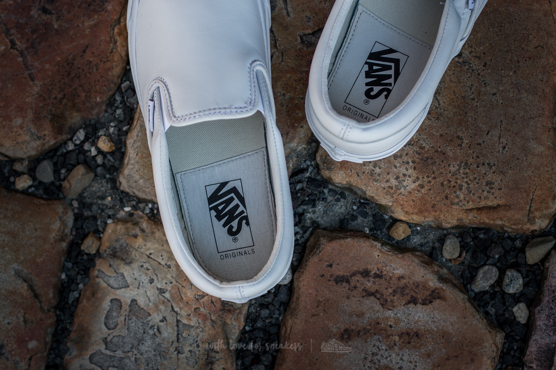 White slip on vans size 4 2025