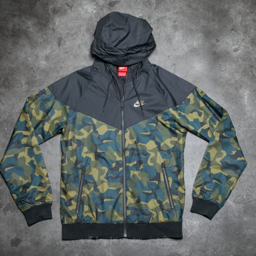 Nike badlands camo windbreaker outlet
