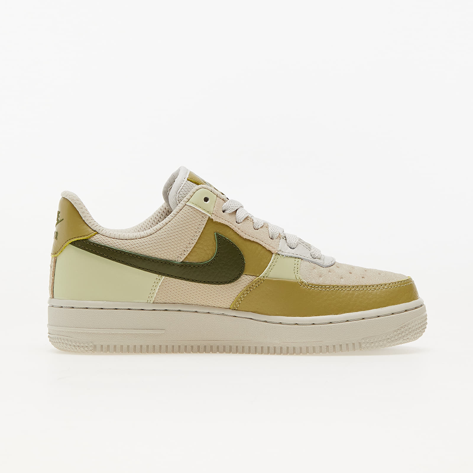 Women's shoes Nike Wmns Air Force 1 Light Bone/ Rough Green-Olive Aura