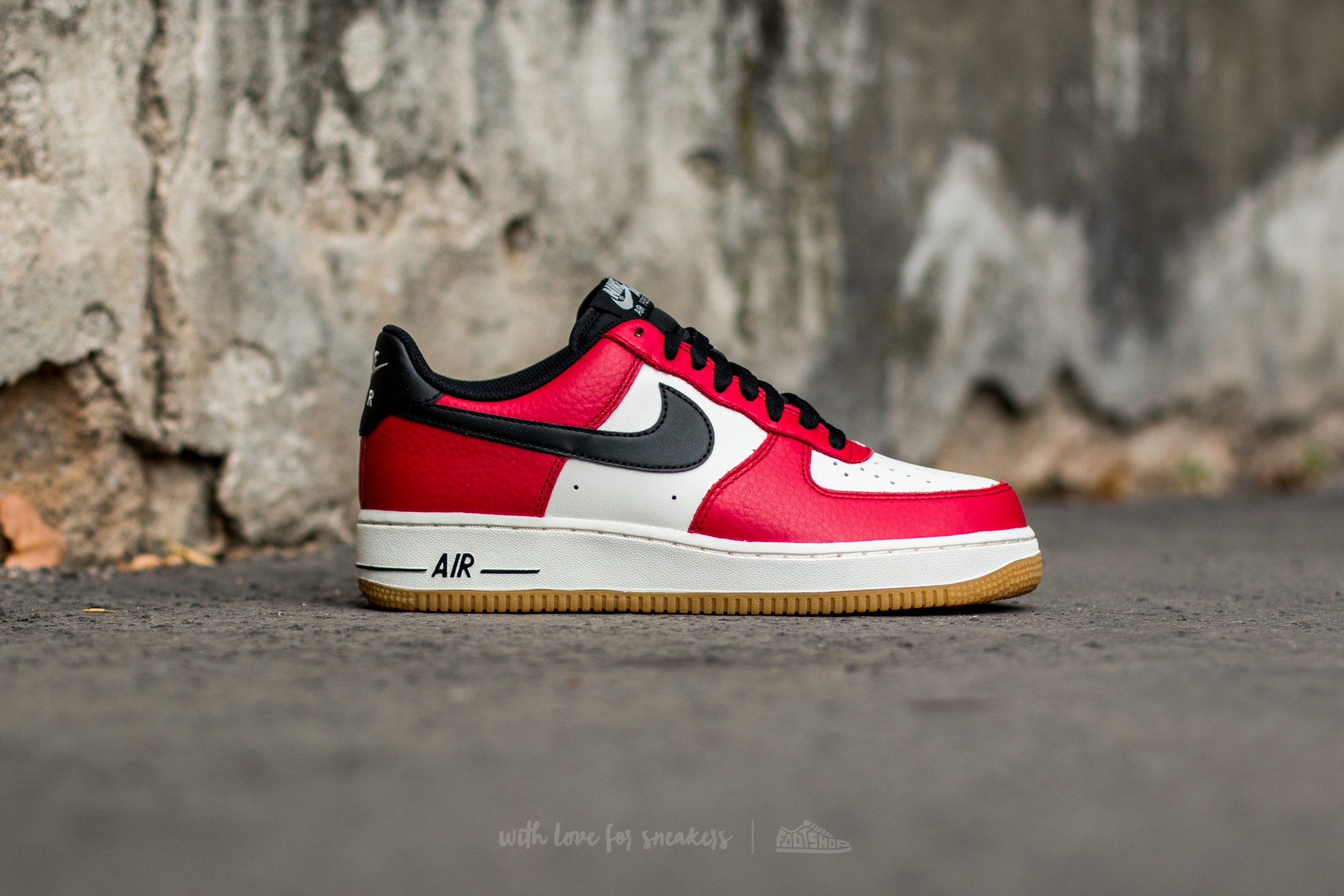 Încălțăminte și sneakerși pentru bărbați Nike Air Force 1 Low Gym Red/ Black-Gum Light Brown-Sail