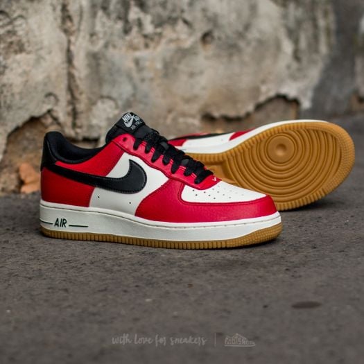 Nike air force 1 red red gum 2025 light brown