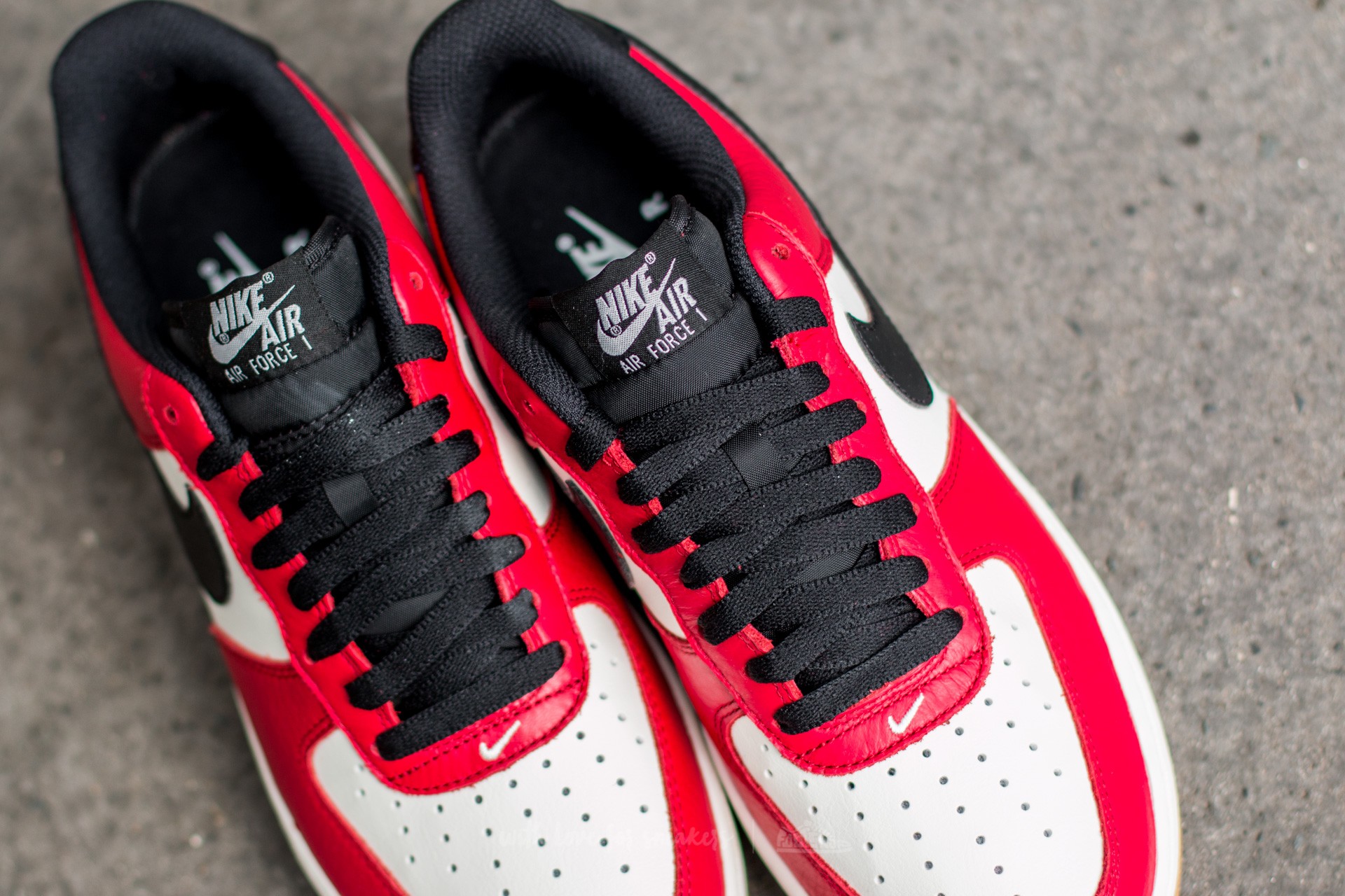 Încălțăminte și sneakerși pentru bărbați Nike Air Force 1 Low Gym Red/ Black-Gum Light Brown-Sail