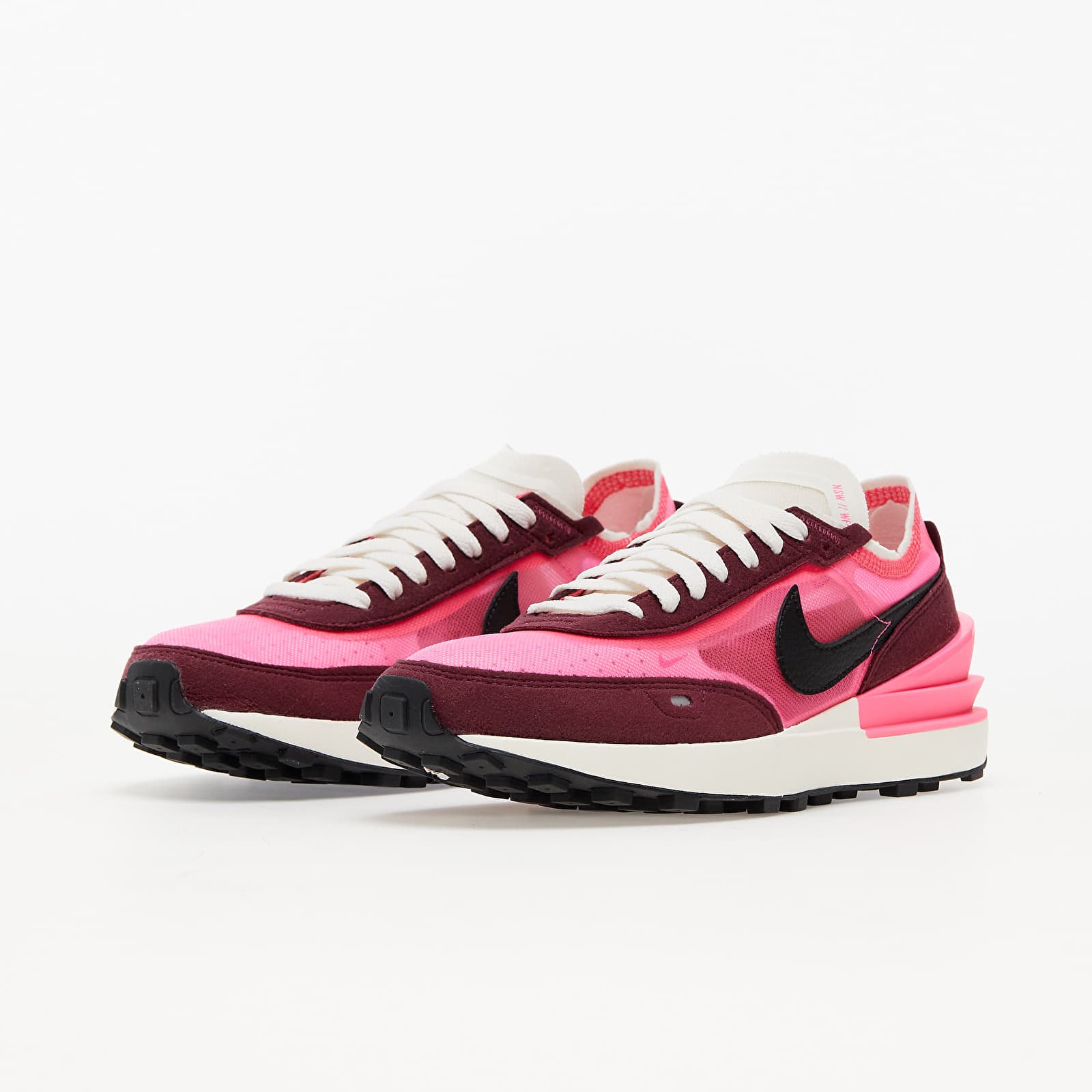 Dámske topánky a tenisky Nike W Waffle One Hyper Pink/ Black-Dark Beetroot-Sail