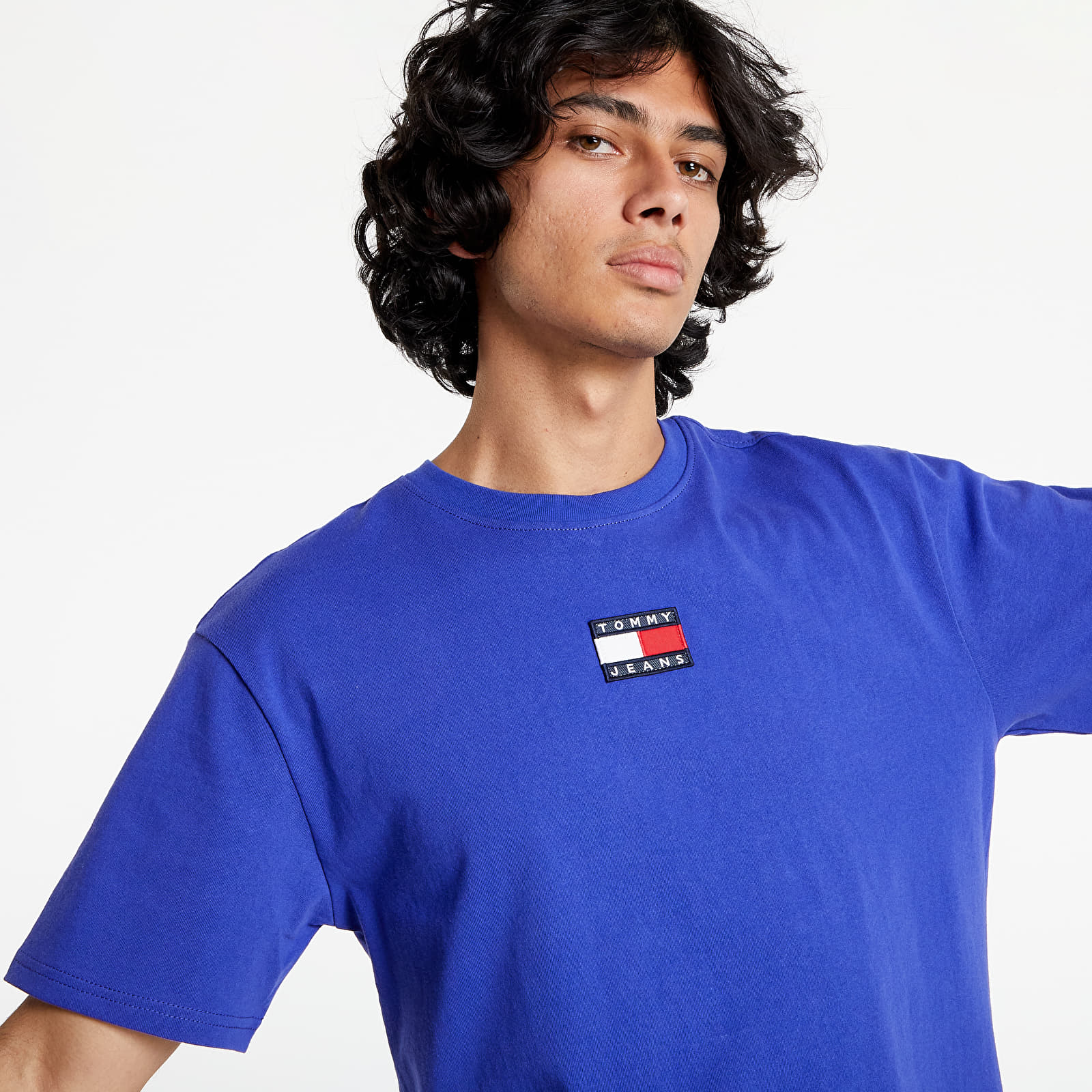 Tommy badge t shirt deals