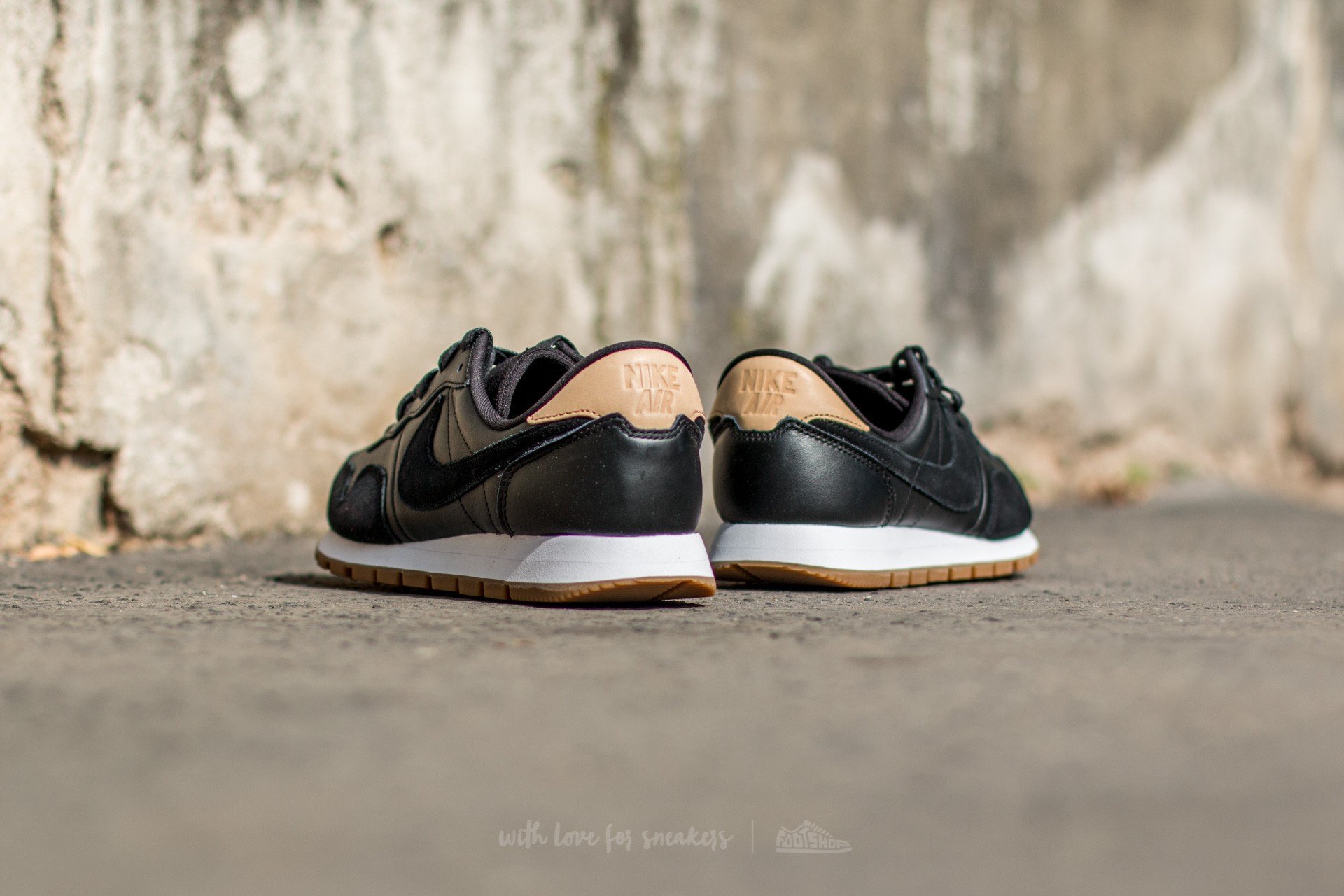 Air pegasus 83 2024 black rose gold