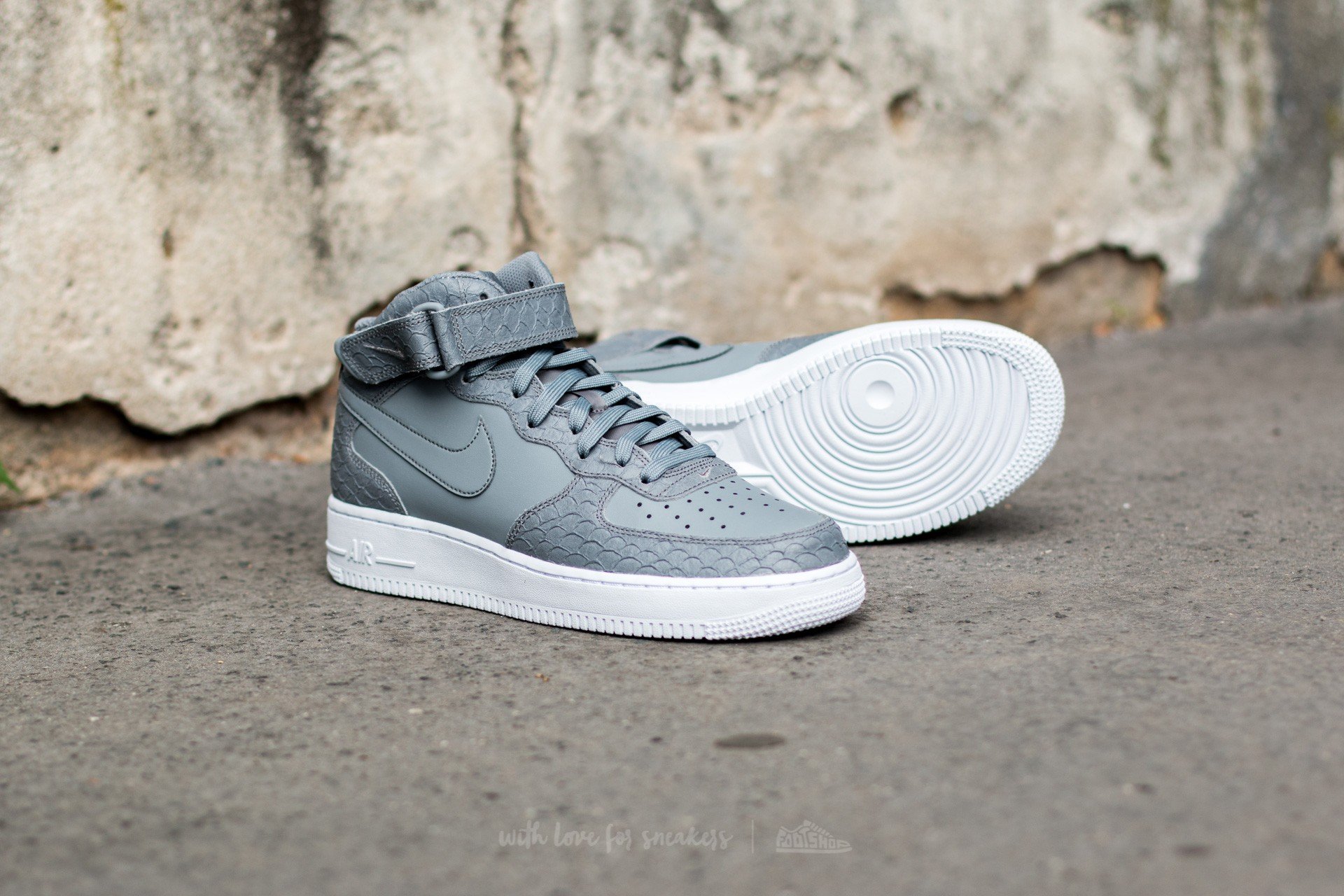 Chaussures et baskets homme Nike Air Force 1 Mid 07 LV8 Cool Grey Cool Grey White Footshop