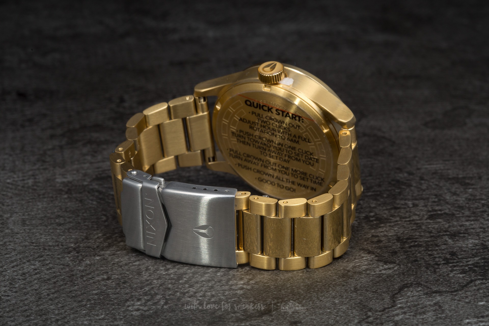 Watches Nixon SENTRY SS SW C 3PO GOLD Footshop