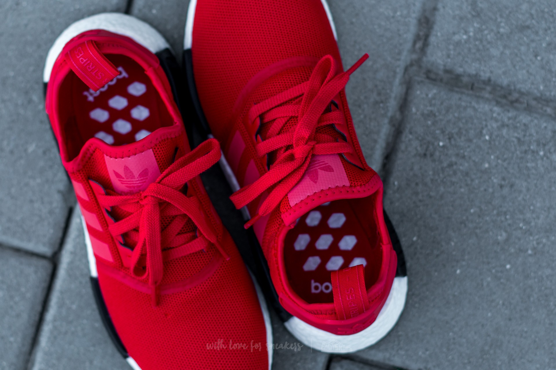 Férfi cipők adidas NMD_R1 Red/ Black