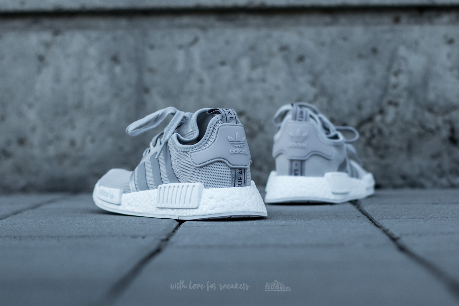 adidas gazelle silver green womens adidas Racer TR21 Shoes Cloud White / Matte Silver / Grey One  Heppo.com