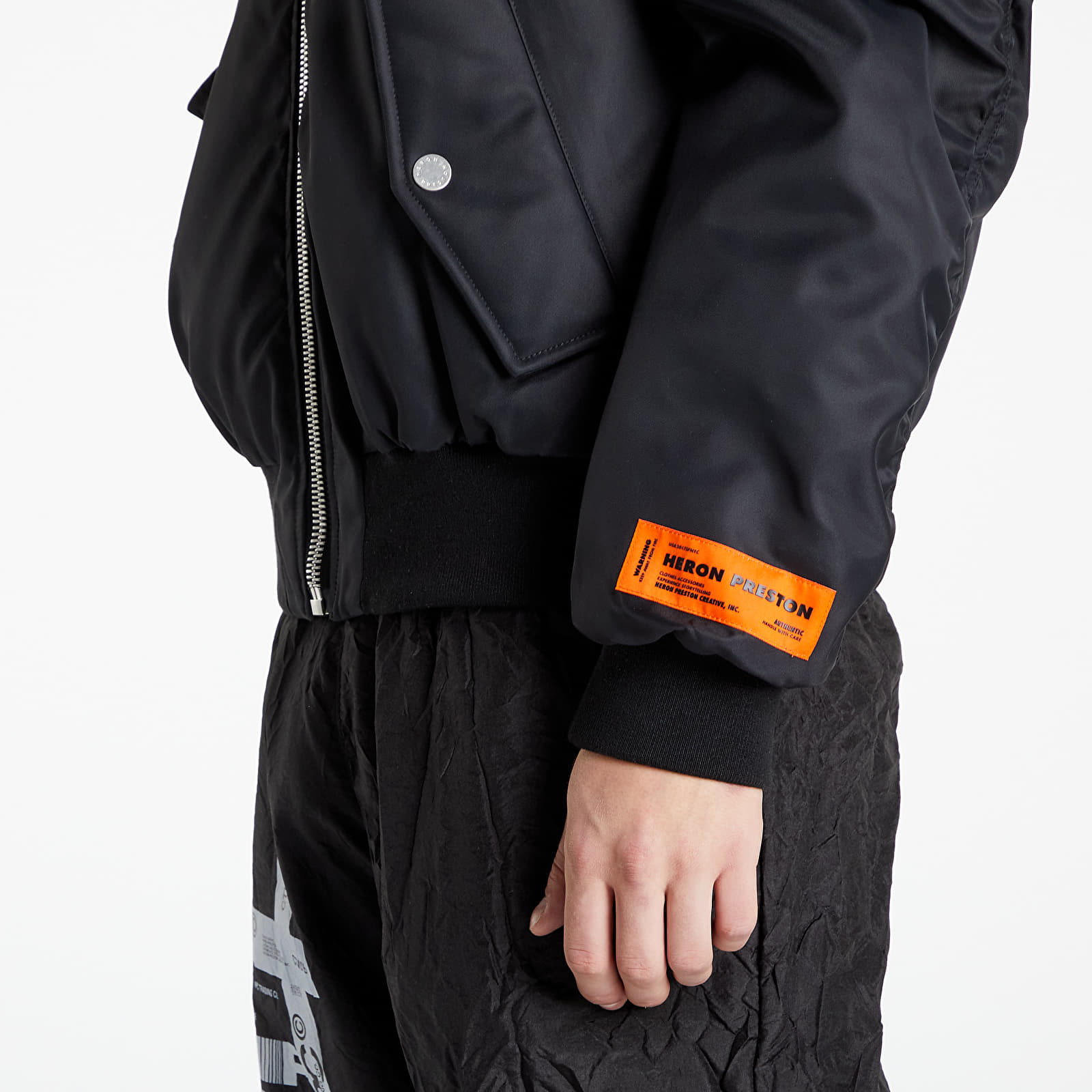 Kurtki HERON PRESTON HP World Wide Print Bomber Black/ White